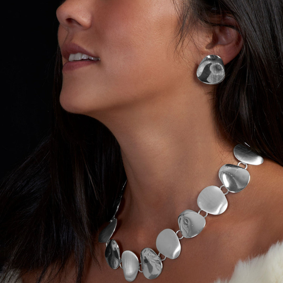 Amala Frosted Silver Earrings - Corazon Latino