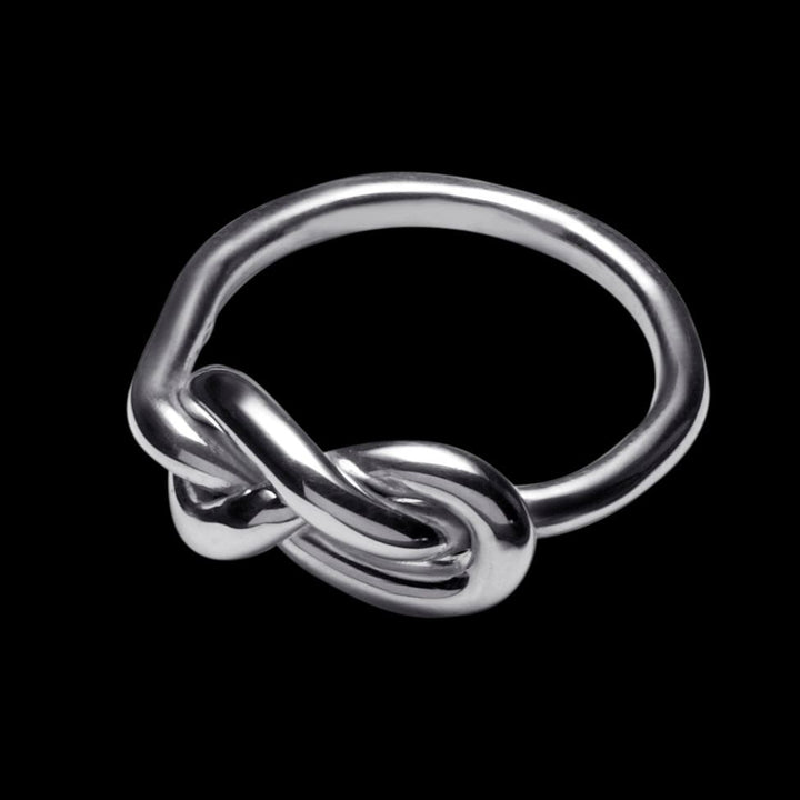 Rhiannon Silver Knot Ring - Corazon Latino