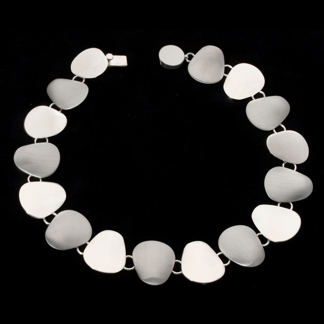 Amala silver petals necklace