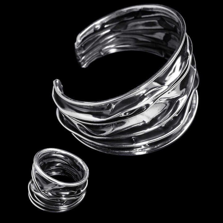 Andata Crumpled Silver Ring - Corazon Latino