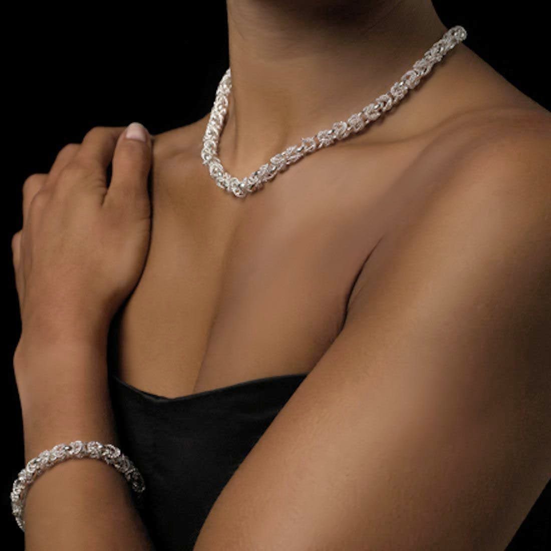 Ariandne Sterling Silver Rope Necklace – Corazon Latino