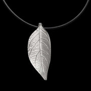 Ceres Men's Silver Leaf Pendant - Corazon Latino