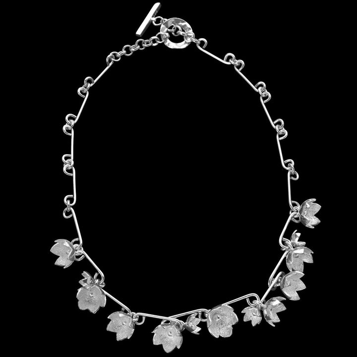 Cressida Silver Flowers Necklace - Corazon Latino