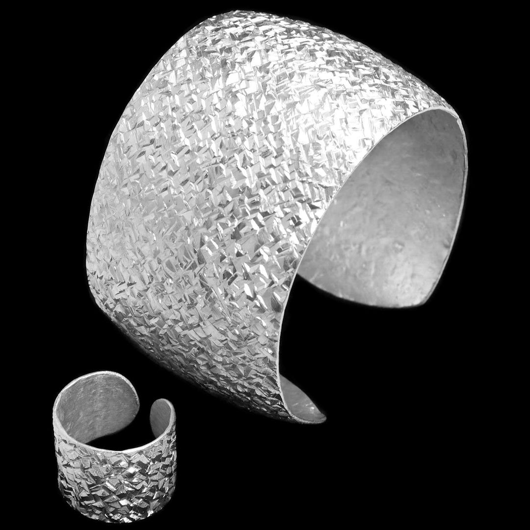 Fae Glittering Silver Ring - Corazon Latino
