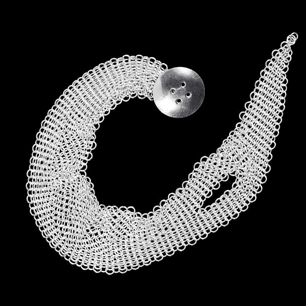 Isis Silver Button Bracelet - Corazon Latino