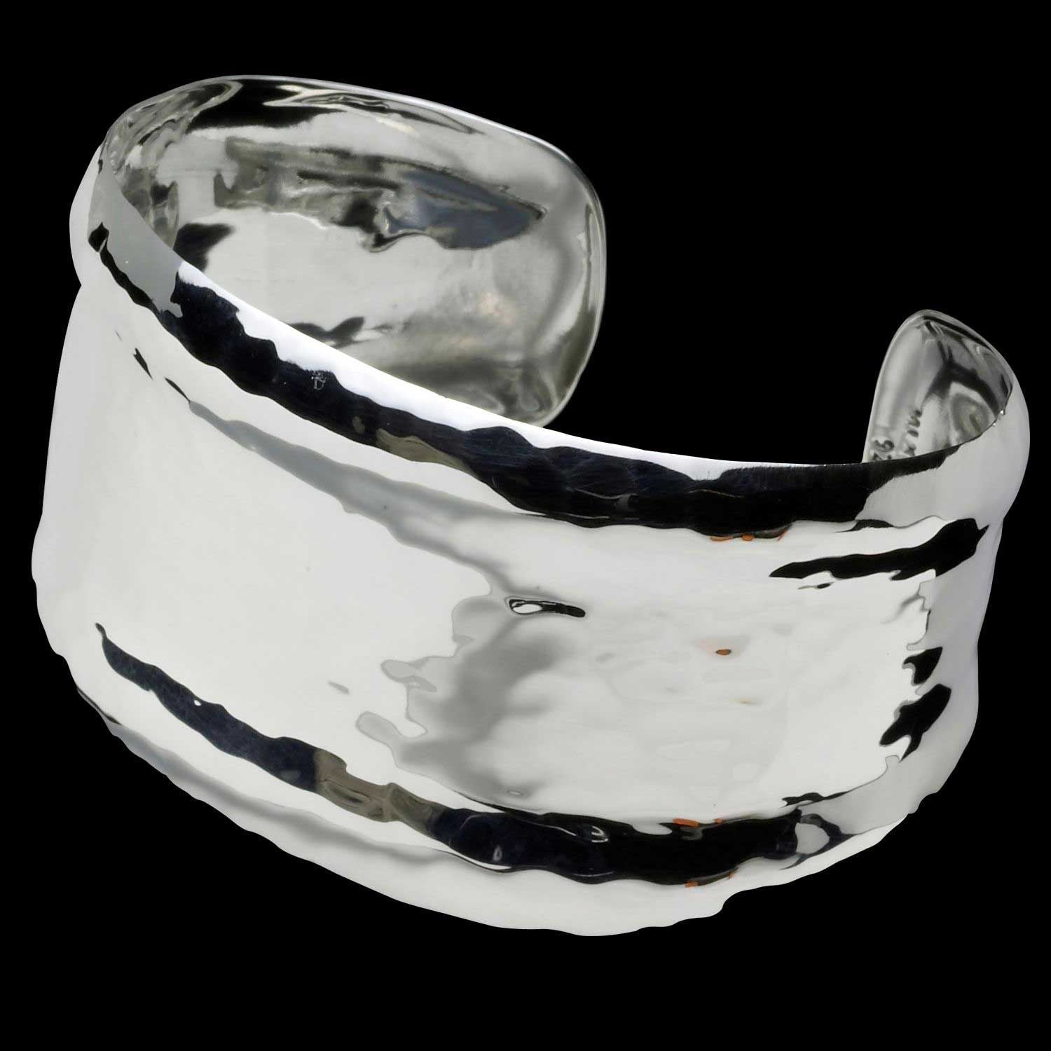 Jupiter Wide Beaten Silver Bangle – Corazon Latino