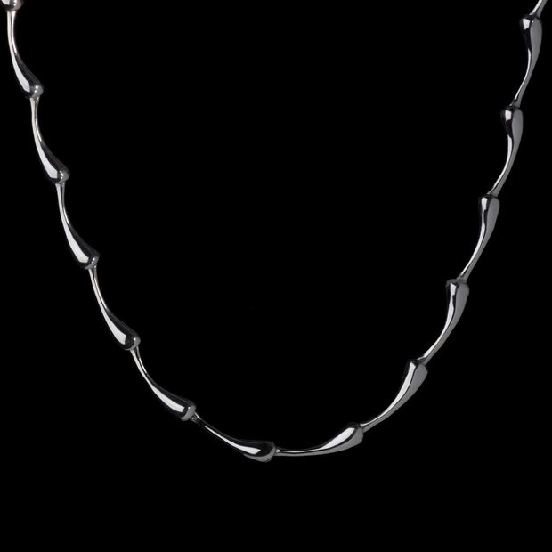 Lutetia Silver Necklace - Corazon Latino