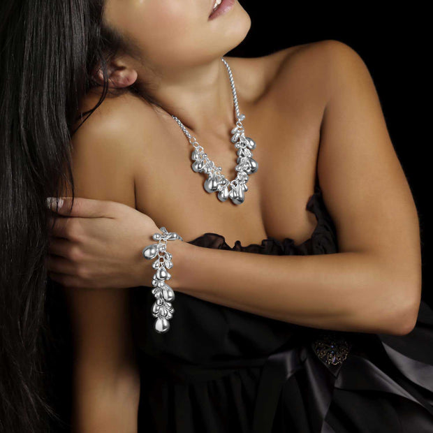 Maeve Silver Droplets Necklace - Corazon Latino