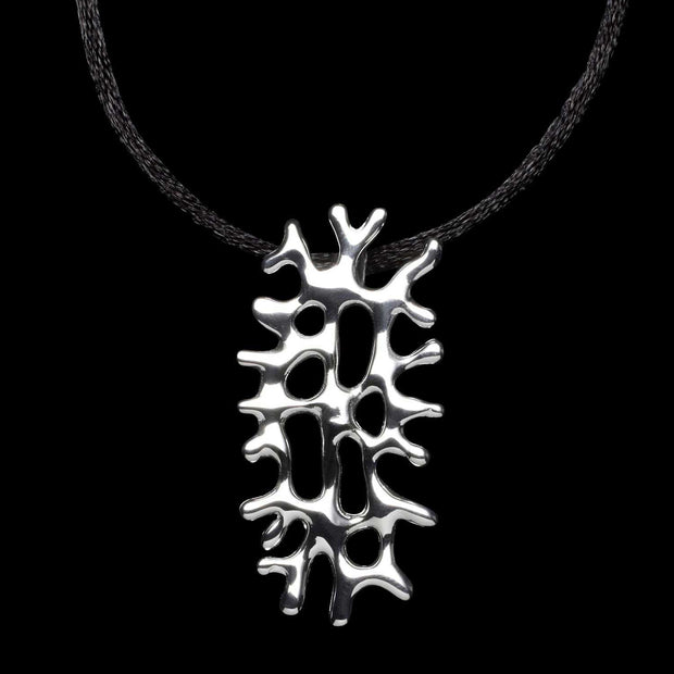 Metis Silver Coral Necklace - Corazon Latino