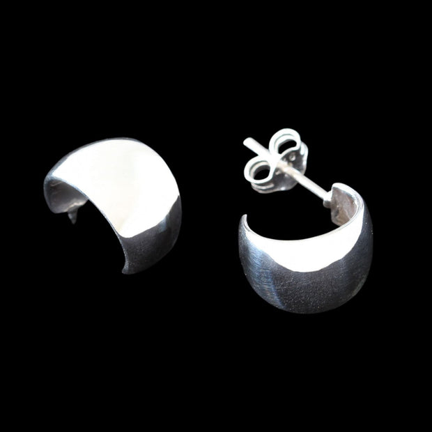 Pallene Silver Loop Earrings - Corazon Latino
