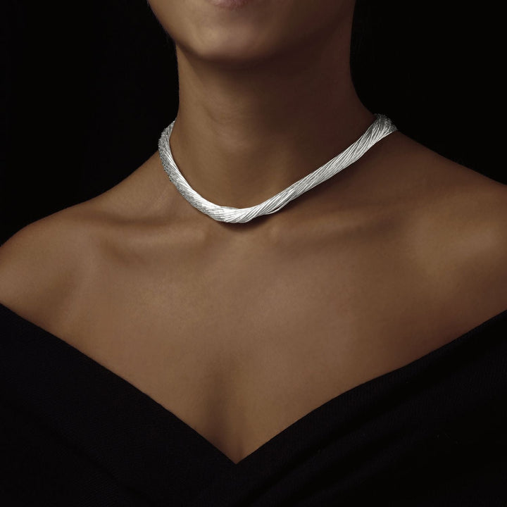 Sylvia Liquid Silver Necklace - Corazon Latino