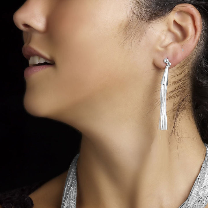 Sylviana Liquid Silver Earrings - Corazon Latino