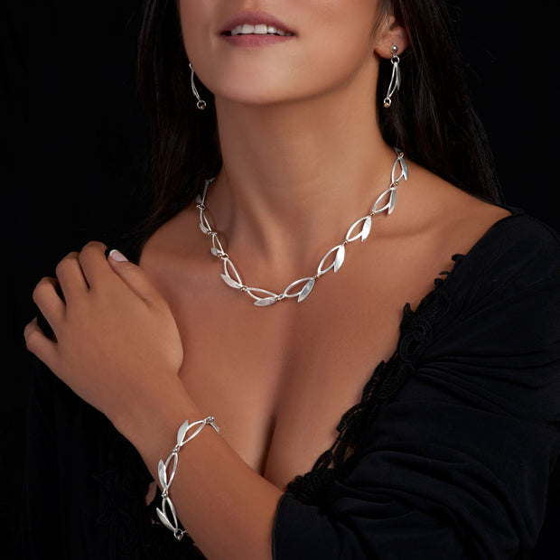 Tania Silver & Gold Necklace - Corazon Latino